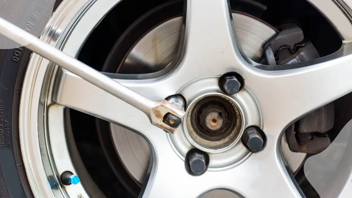 How to Unlock a Car Wheel: Steering Wheel Unlocking Guide